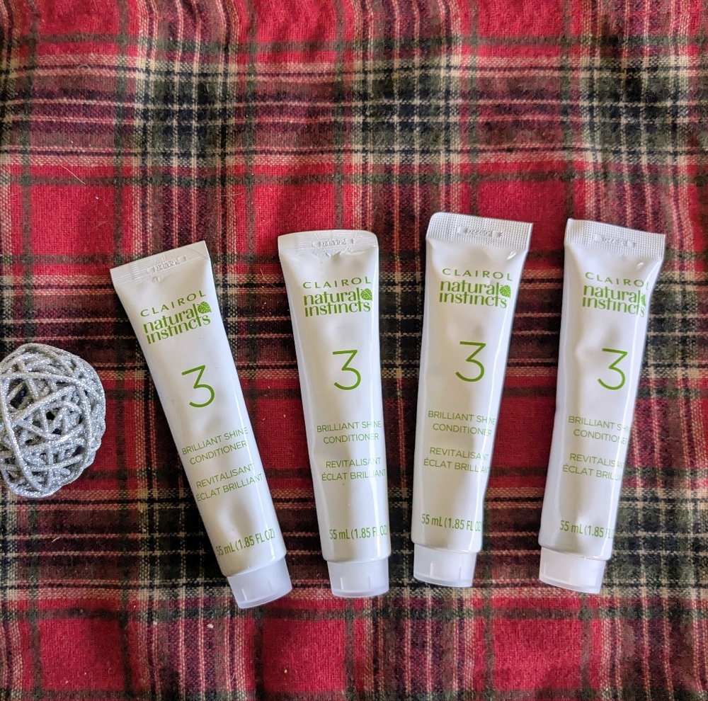 NEW: CLAIROL NATURAL INSTINCTS BRILLIANT SHINE CONDITIONER - LOT OF 4